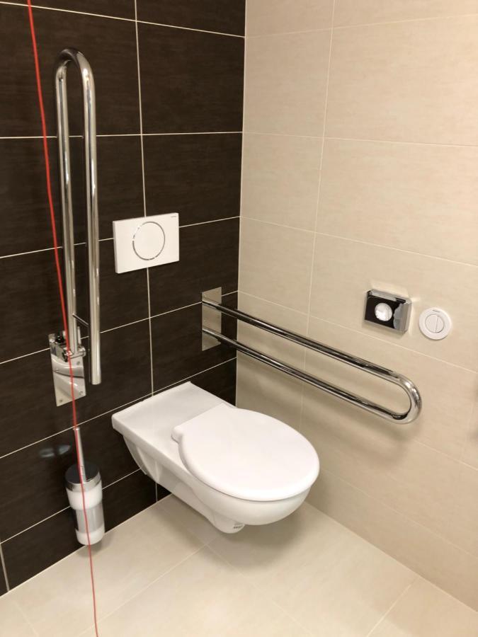 Jukebox Hotel Зноймо Екстериор снимка